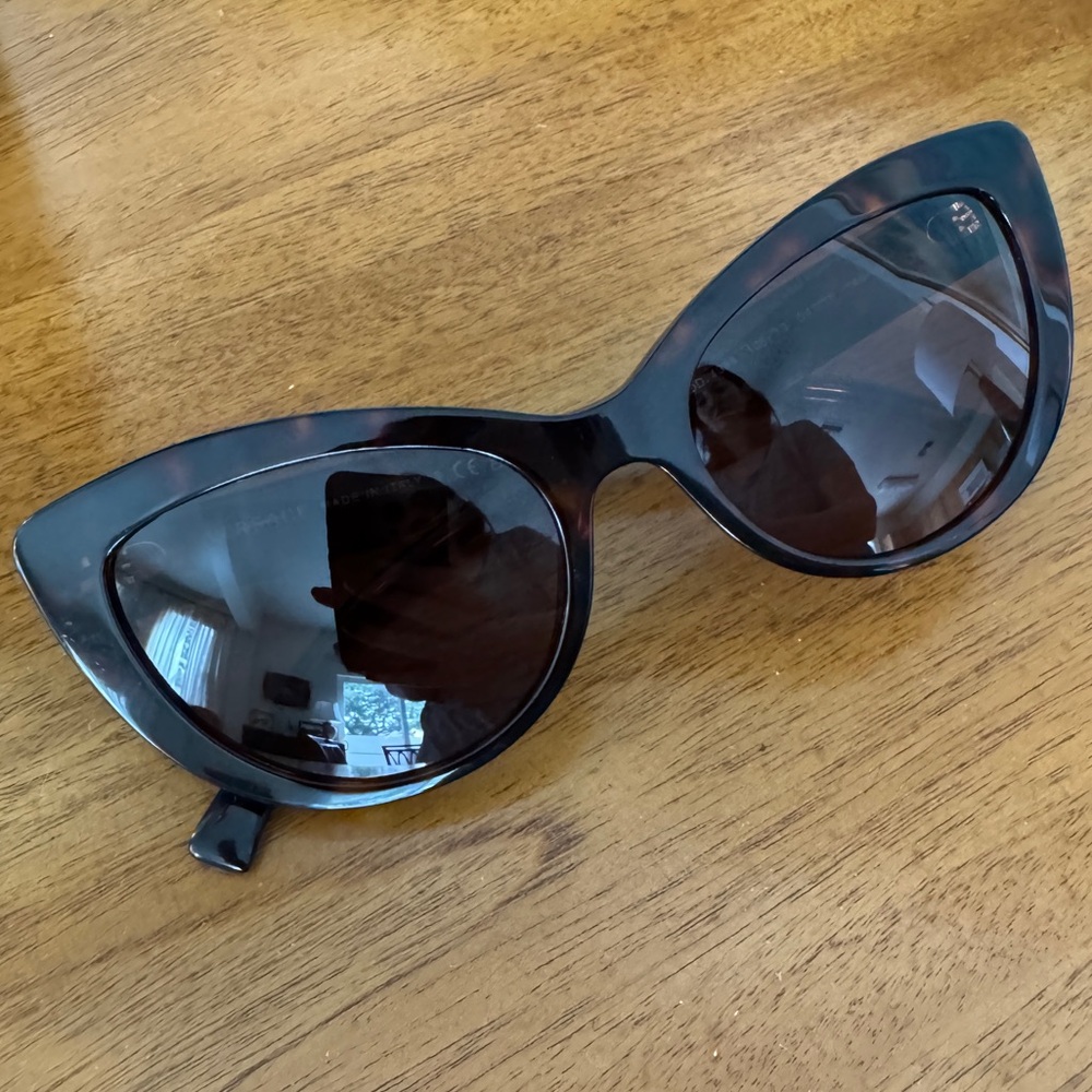 Versace 54mm Cat Eye Sunglasses (Havana/Brown) - Picture 4 of 7
